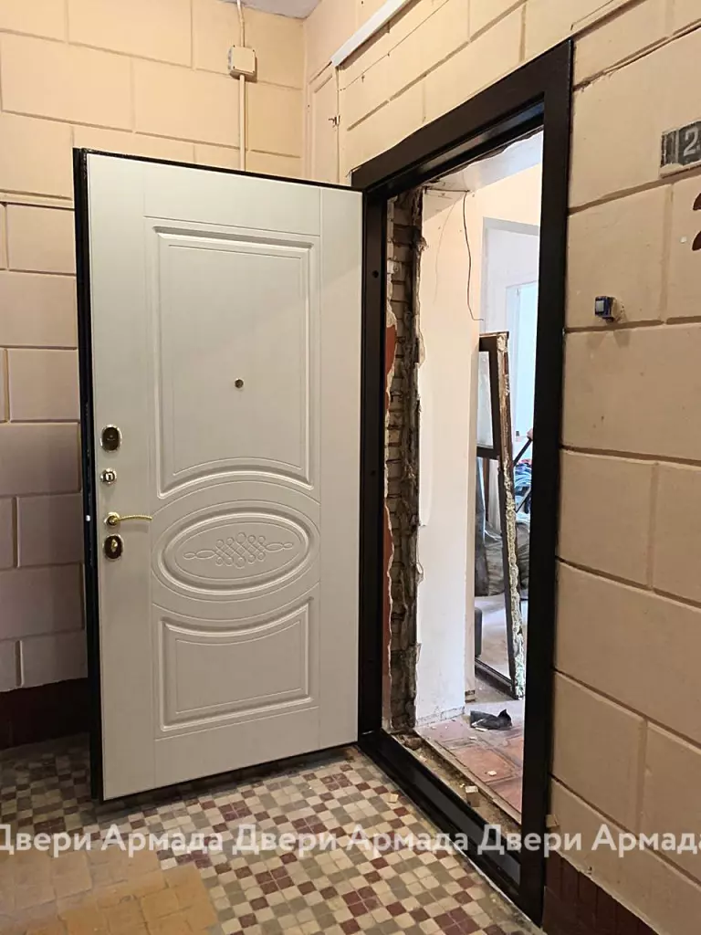Какие входные двери лучше – с пенопластом внутри или с минеральной плитой?